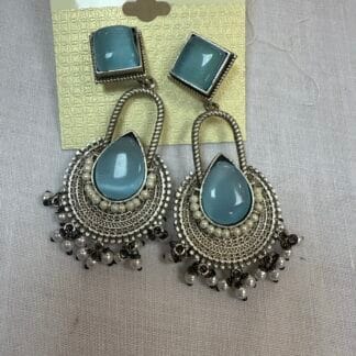 Earrings (aqua green)